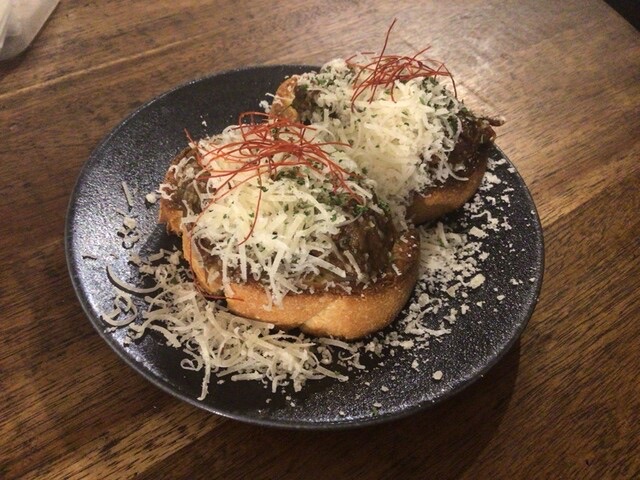 牛すじパルミジャーノ